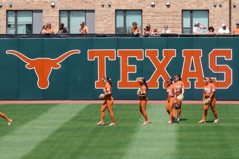 Texas Softball Schedule Altered for DeMarini Invitational