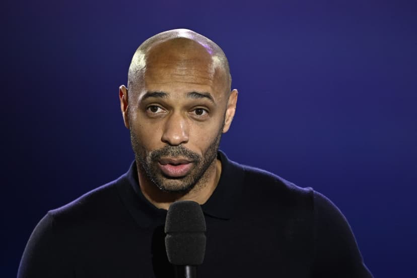 Barcelona Legend Supports Vinicius After Racism Incident