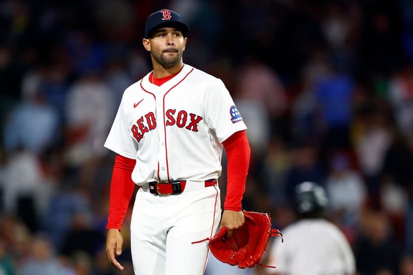 Red Sox roster: Boston searching free agent, trade markets for left-handed relief help