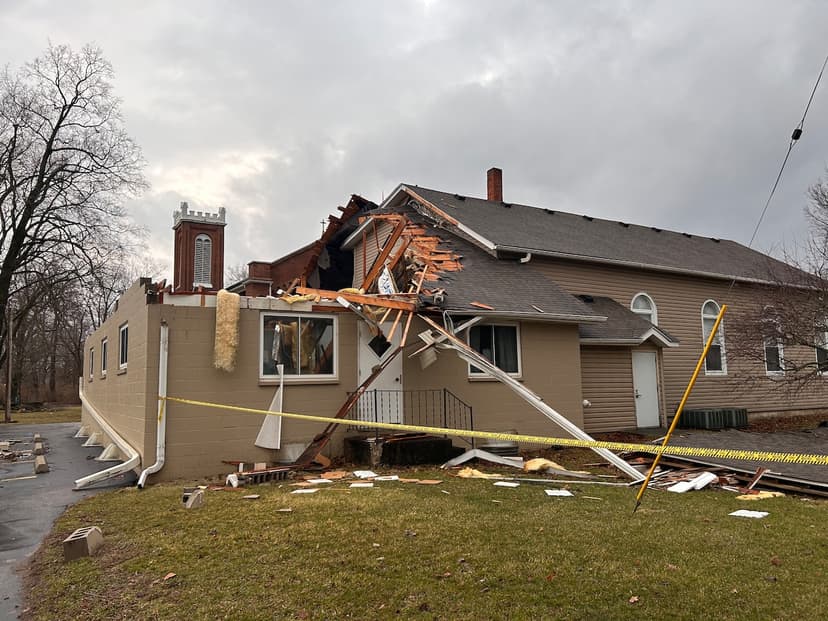 Video shows debris flying from deadly Michigan tornado: ‘Oh my God, it’s lifting houses’
