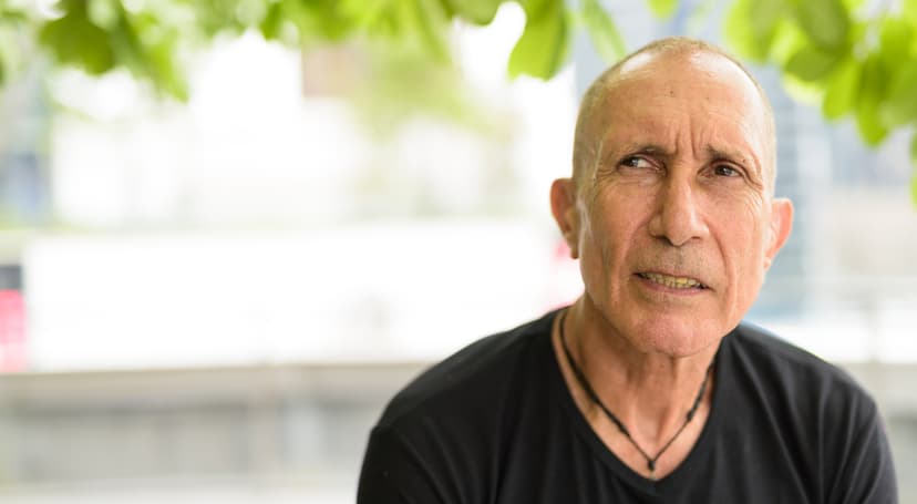 Americans' Confidence in Savings Wanes Amid Debt Concerns