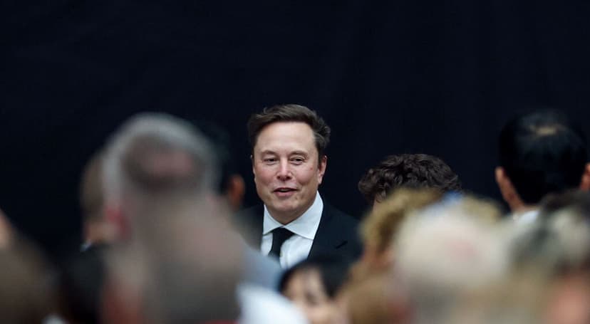Berkshire Hathaway's Coca-Cola Dividends Impress Elon Musk