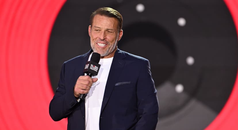 Tony Robbins Advises on Social Security Mistakes