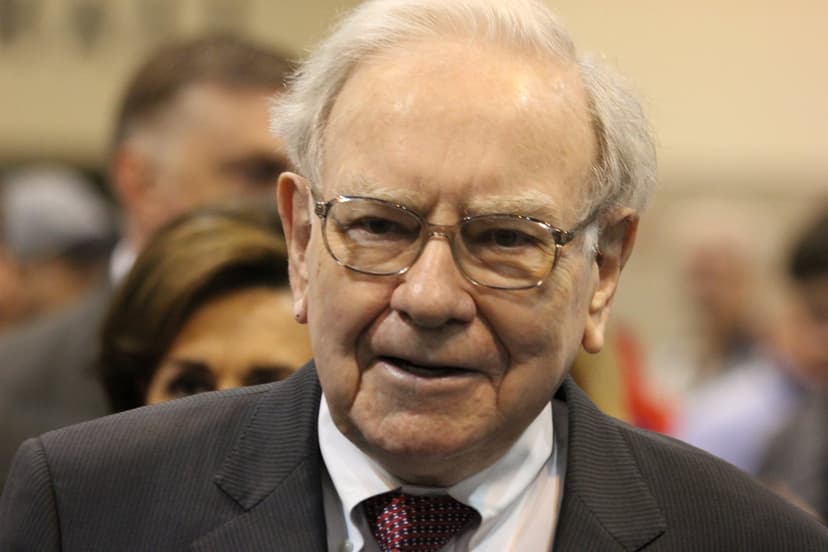 Warren Buffett Hit the Buy Button for $965,291,328 Late Last Year. Berkshire Now Owns Nearly 9.3% of This Leading Insurer.