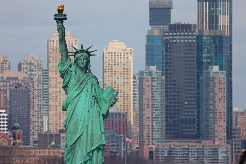 BlackRock's Investment in IonQ and Quantum Computing Stocks