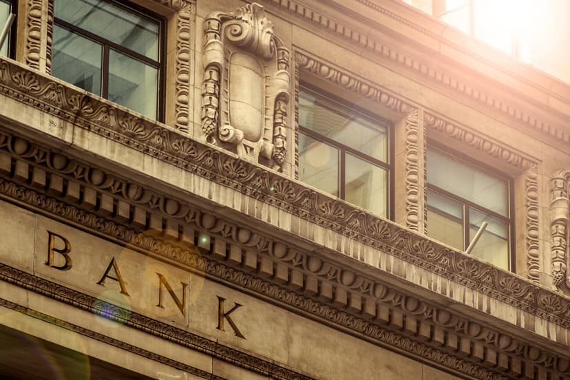 Wall Street Analysts Bullish on Huntington Bancshares and Regions Financial