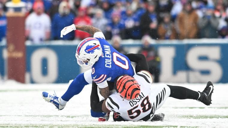 Why Patriots Should Pursue Bengals Pass Rusher If They Lose K'Lavon Chaisson