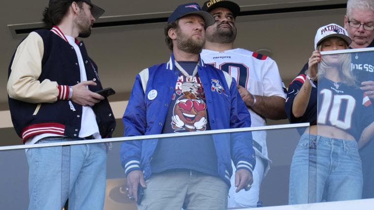 Dave Portnoy Calls For Patriots To Tear Down Tom Brady Statue In Angry Rant