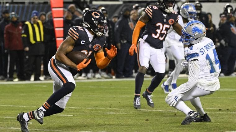 Why Patriots Should Sign Pro Bowl Defender With Ties To Mike Vrabel