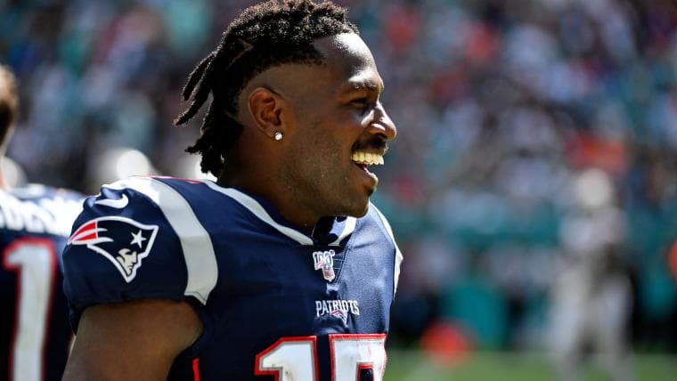 Antonio Brown's Patriots Stint Receives Ugly Distinction From Bleacher Report