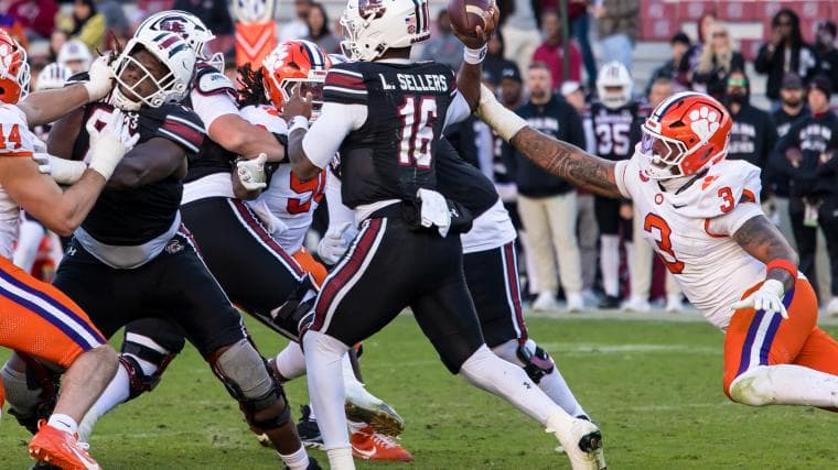 NFL Writer Identifies 'Ideal Three-Round Draft Haul' For Patriots