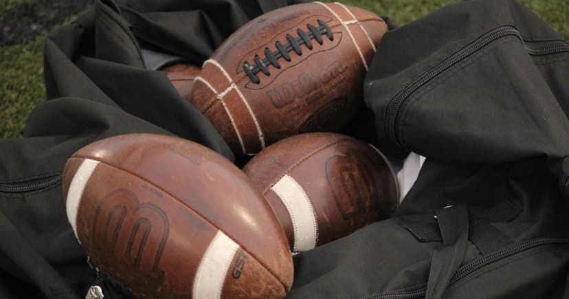 Sabine High School Football Coach Resigns After Winless Season