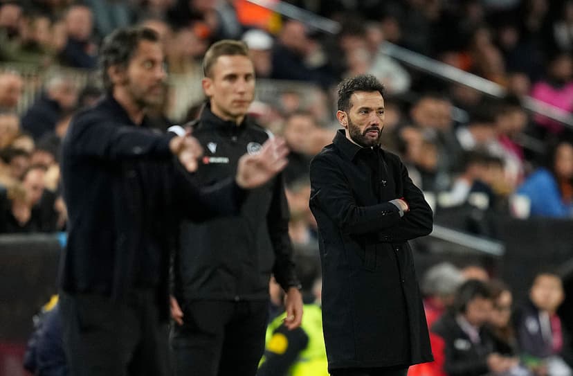 🚨Line-ups ready: Valencia face a crucial clash against Oviedo