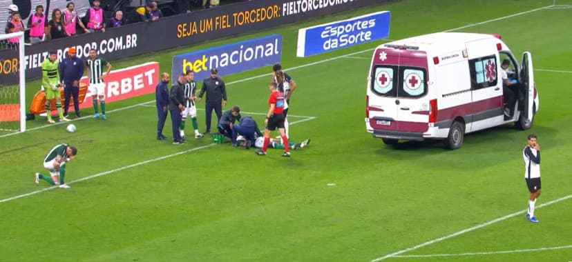 Defender scores for Coritiba, honours mum, then leaves by ambulance
