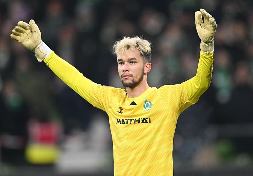 Goalkeeping Errors Mark St. Pauli's Derby Victory Over Werder Bremen