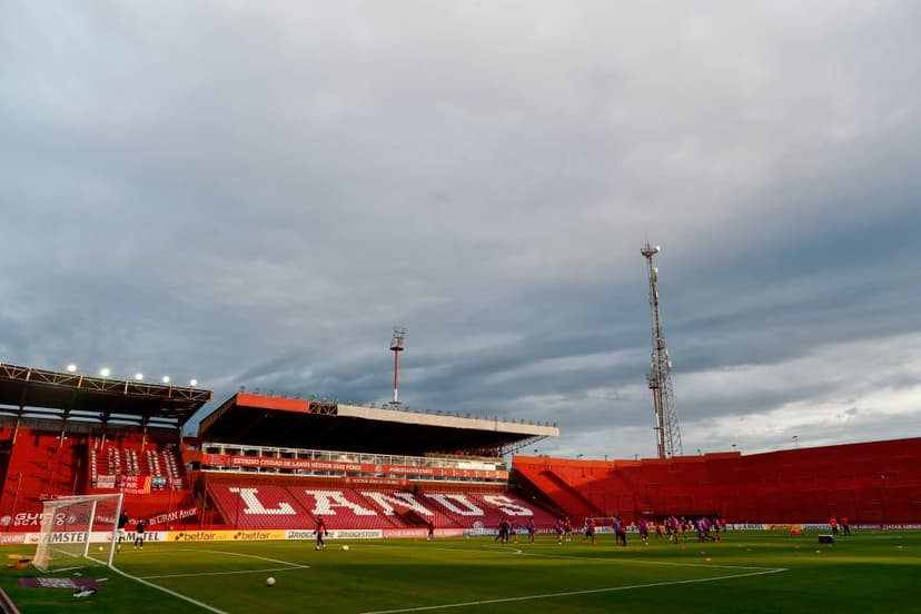Flamengo Prepares for Recopa First Leg Against Lanús