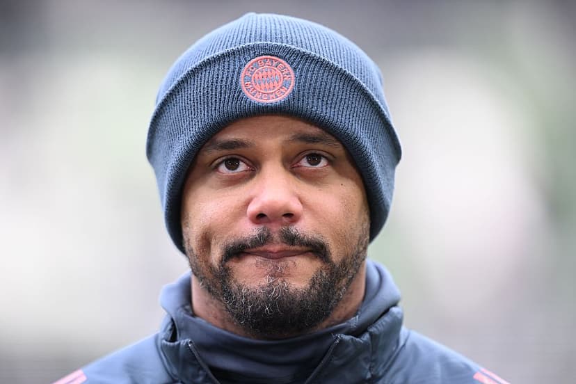 Bayern Munich's Training Session Bizarre Due to Heavy Snowfall