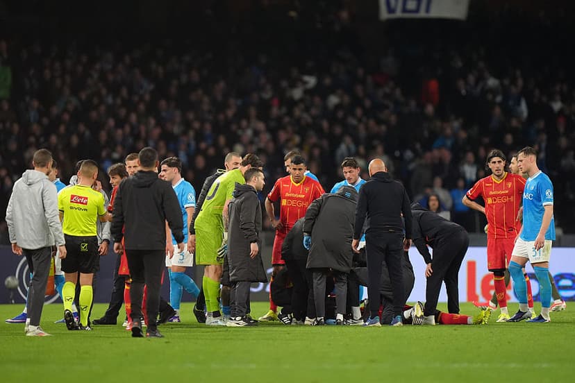 Drama in Italy: player collapses with chest pain, taken by ambulance