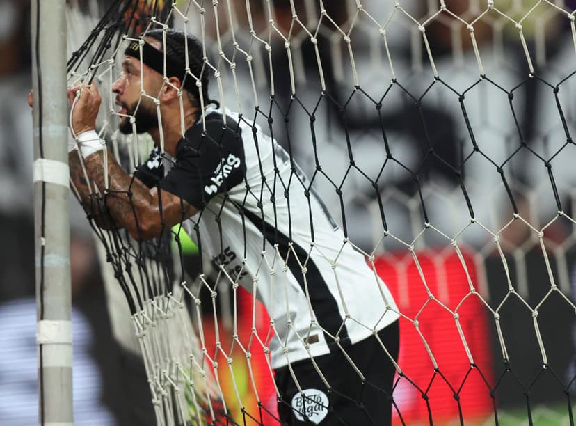 😂 Corinthians crash out of Paulistão, social media erupts