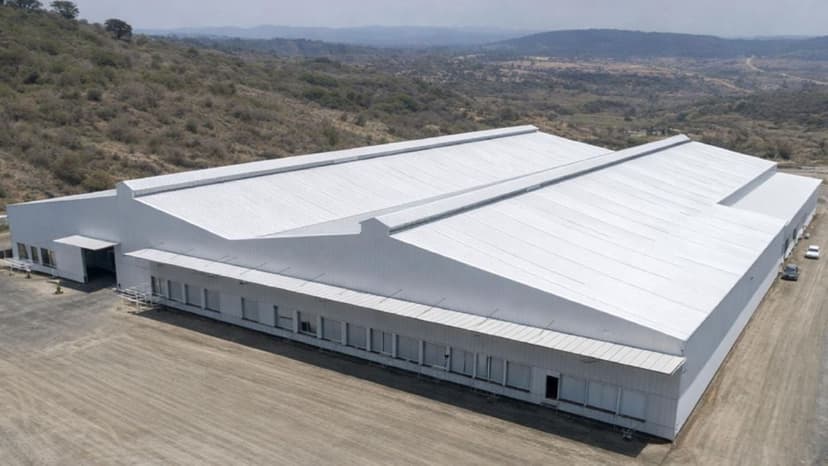 Smurfit Westrock Expands in Ecuador with Cartomanabí Acquisition