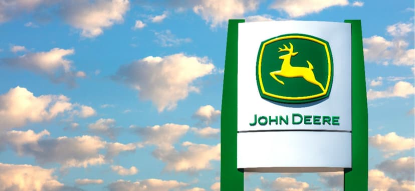 Deere Shares Decline Despite Revenue Beat and Raised Guidance