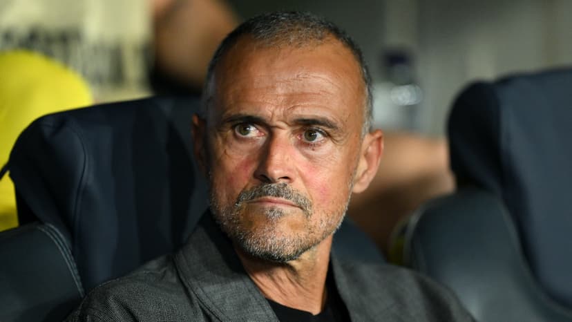 Olympiacos Star Christos Mouzakitis Linked to PSG, Man Utd, and Real Madrid