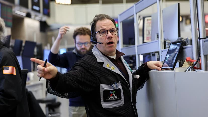 Global Stocks Outperform U.S. Markets as 'Ex-America' Trade Begins 2026