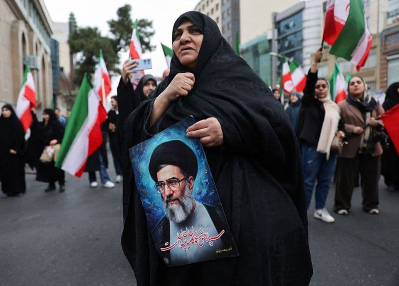 Intelligence warned Trump that killing Khamenei would only bring the hardline Revolutionary Guard to power