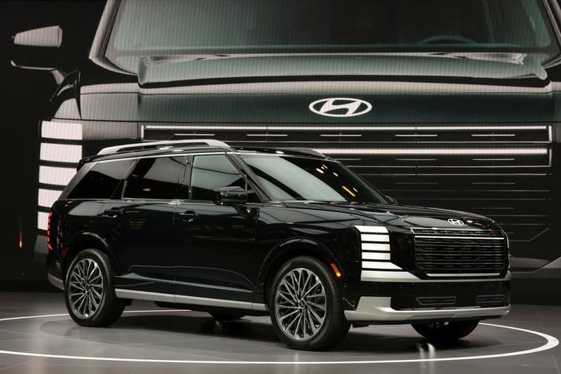 Hyundai Halts Sales of 2026 Palisade SUVs Following Fatal Incident