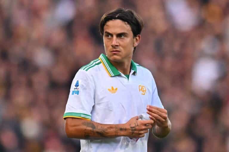 Dybala Rules Out Surgery, Continues Therapy for Injury