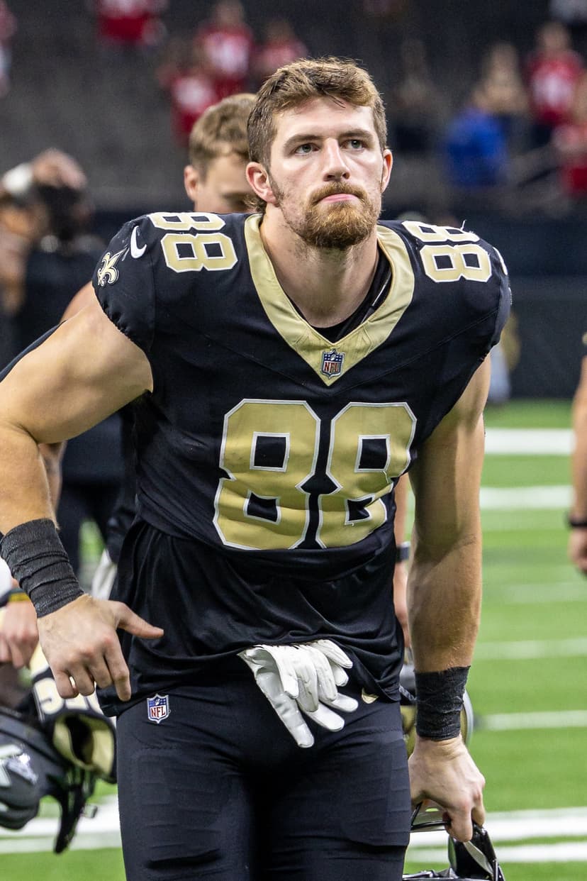 Daily Dawg Chow 3/12; Browns add TE Jack Stoll as Free Agency rolls on