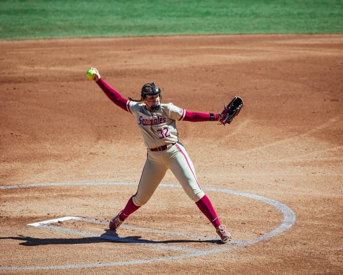 Florida State Softball Beats Elon in Dugout Club Classic