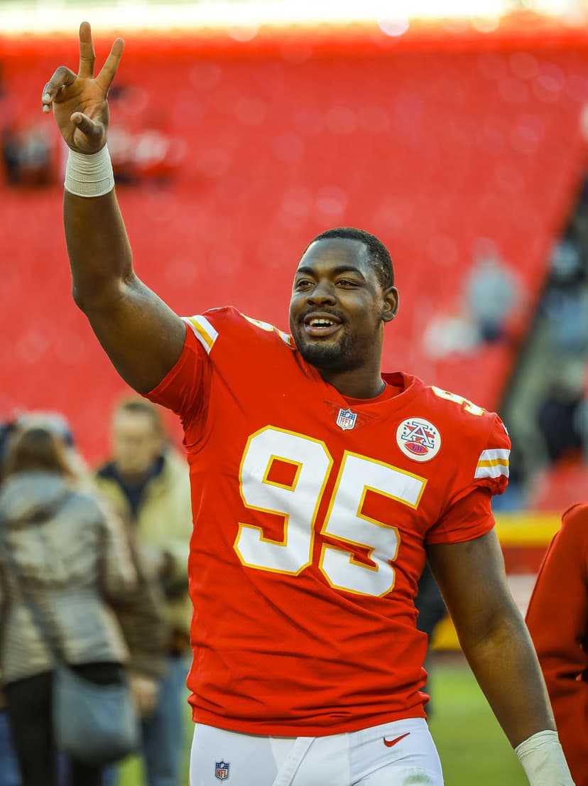 Chiefs News: Chris Jones Pitches Tyreek Hill's Return