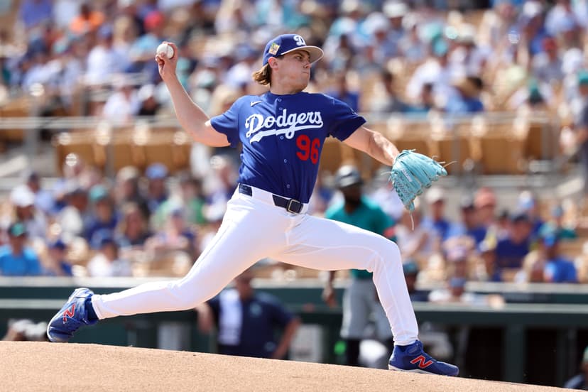 Dodgers blank Mariners in 3-0 win