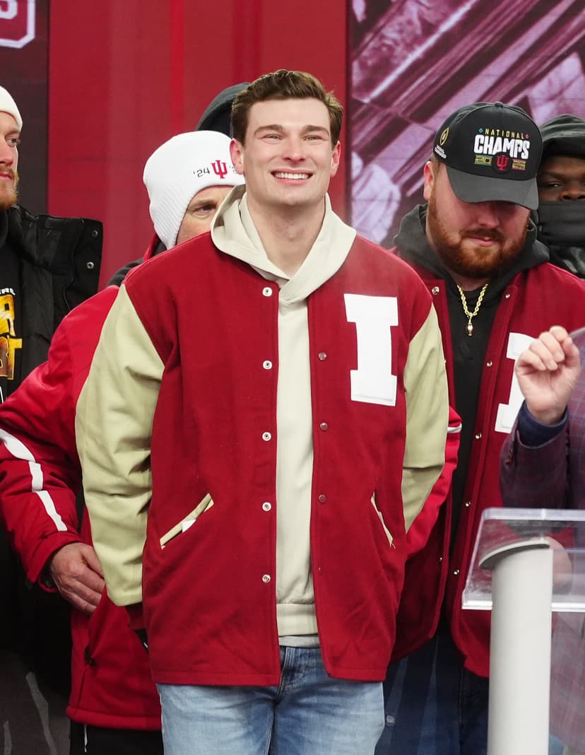 How much do Raiders have to spend on draft class?