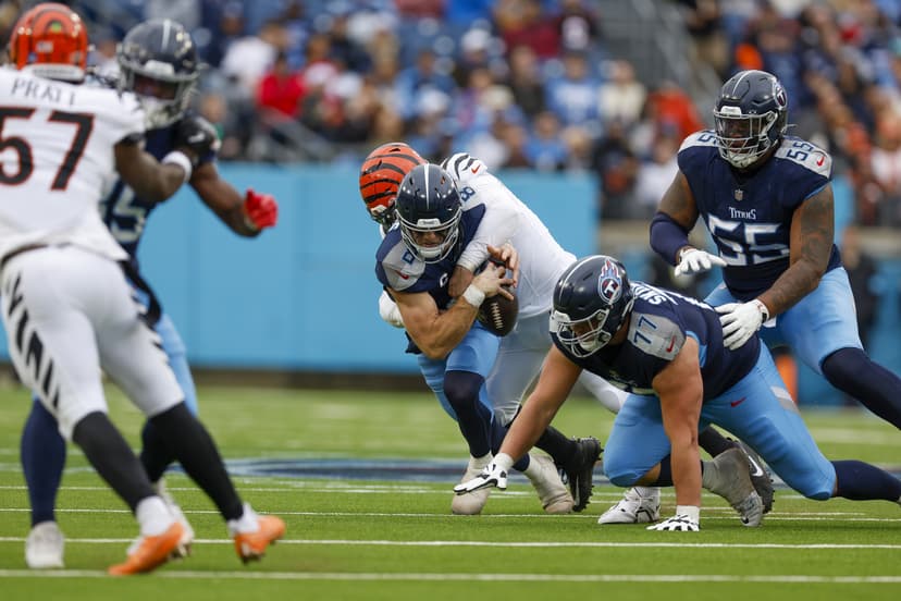 Are the Titans in on Trey Hendrickson?