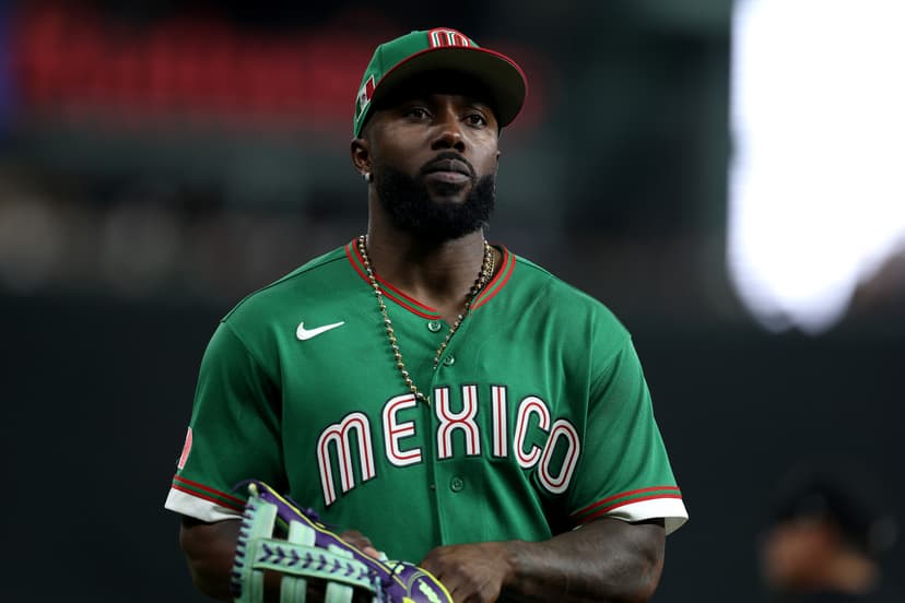 Randy Arozarena Appears Upset with Cal Raleigh in Post-Game Interview