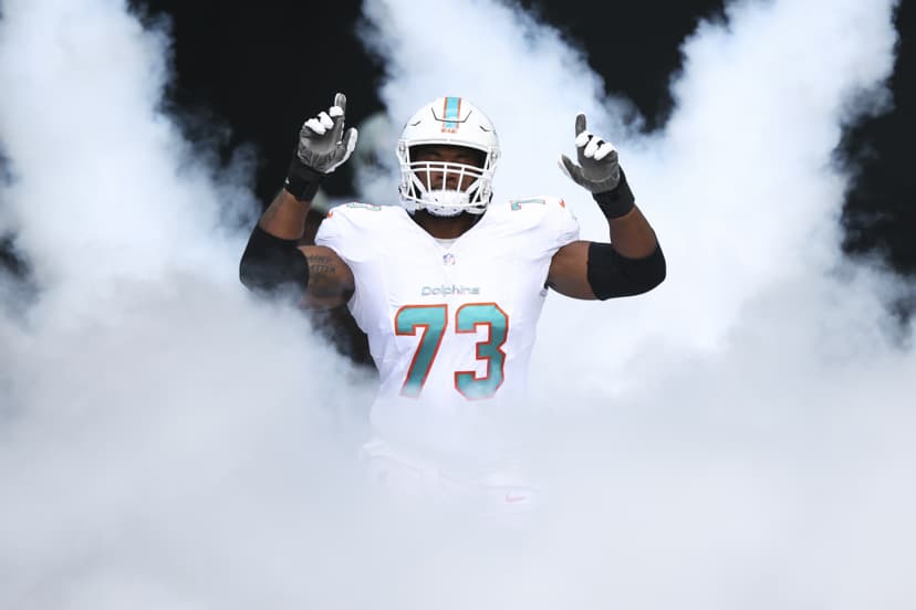 Miami Dolphins restructure Austin Jackson’s contract ahead of 2026 season
