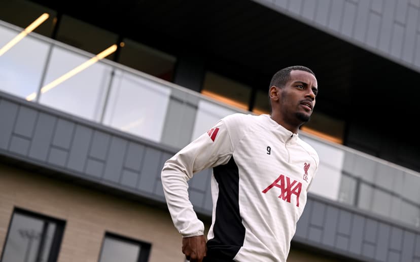 Alexander Isak Targets Late March Return for Liverpool