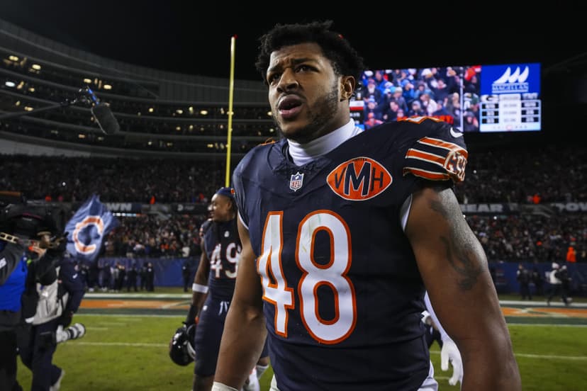 Report: Chicago re-signs D’Marco Jackson