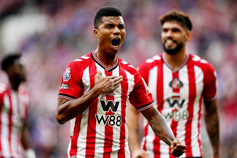 Dennis Cirkin's Role in Reinildo's Absence