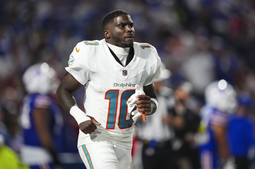 Steelers Could Target Tyreek Hill After Dolphins Release