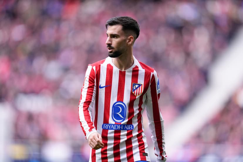 Álex Baena Struggles for Atlético