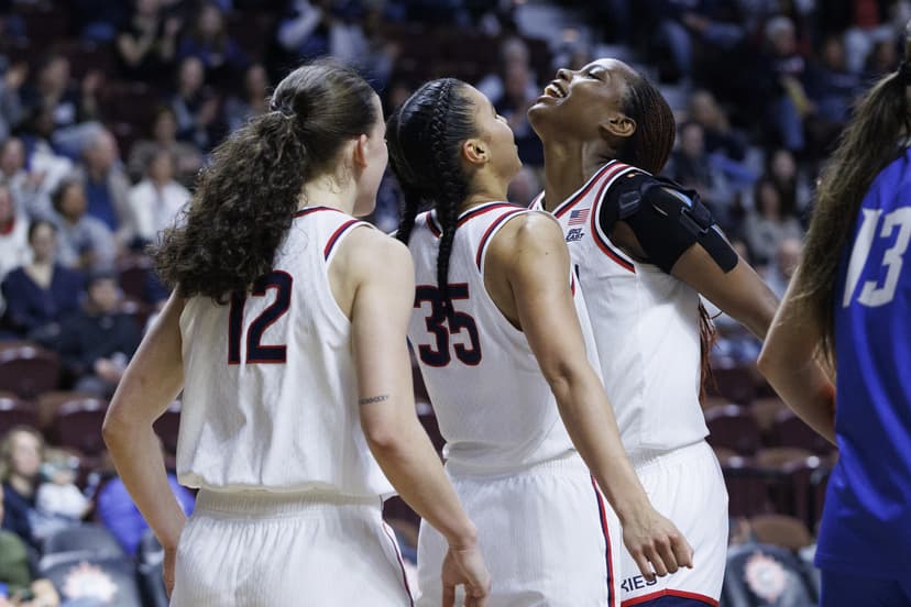 UConn women’s basketball lights up Creighton, 100-51