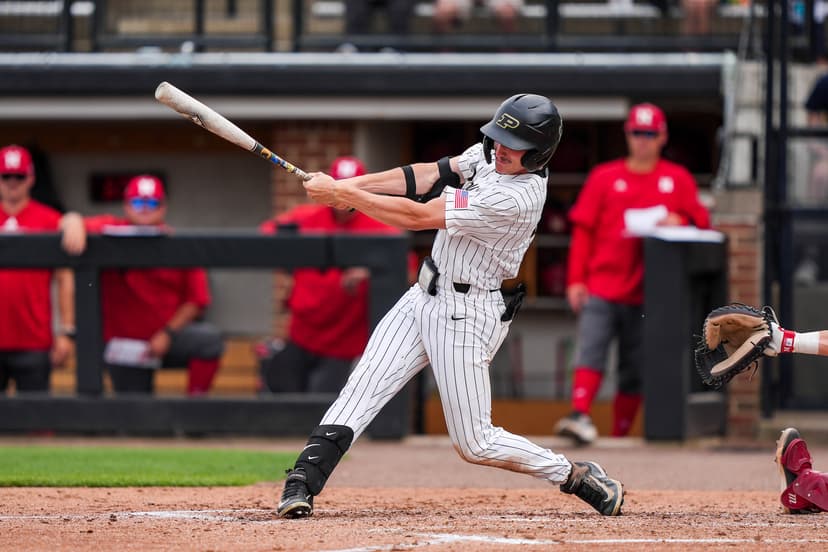 College Baseball Season Kicks Off with Wins in Texas