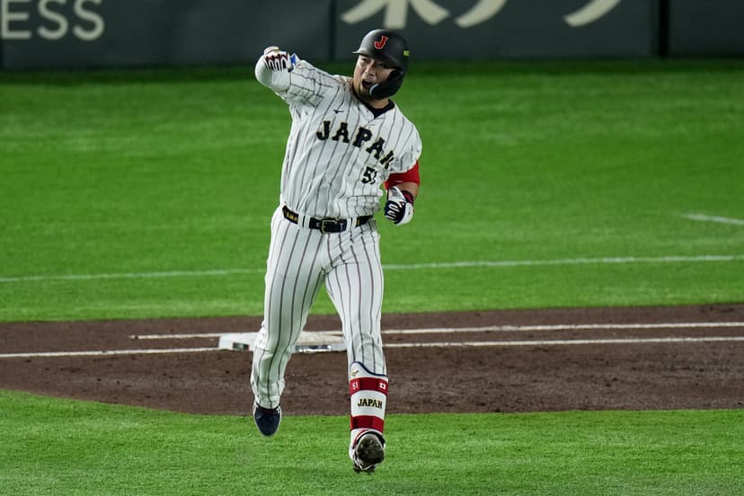 WBC Wrap: Seiya Suzuki homers twice in Japan win, US wins sloppy game over Brazil