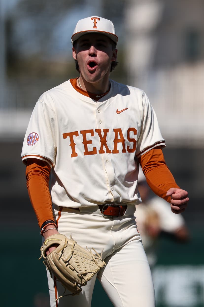 Texas leaves the Disch for the BRUCE BOLT College Classic