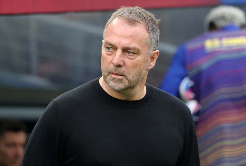 Xavi reveals classy gesture from ‘very honorable’ Barcelona boss Hansi Flick