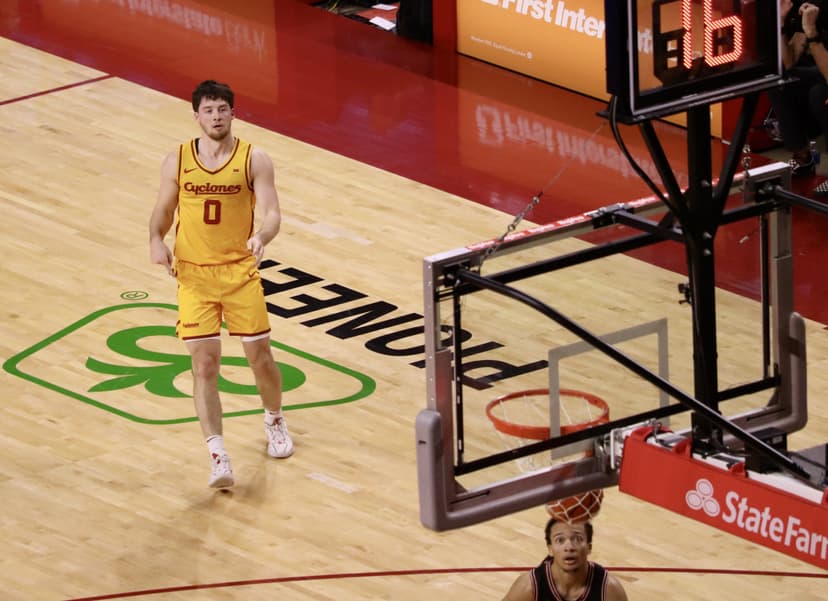 Iowa State Cyclones Upset No. 2 Houston Cougars in Thriller