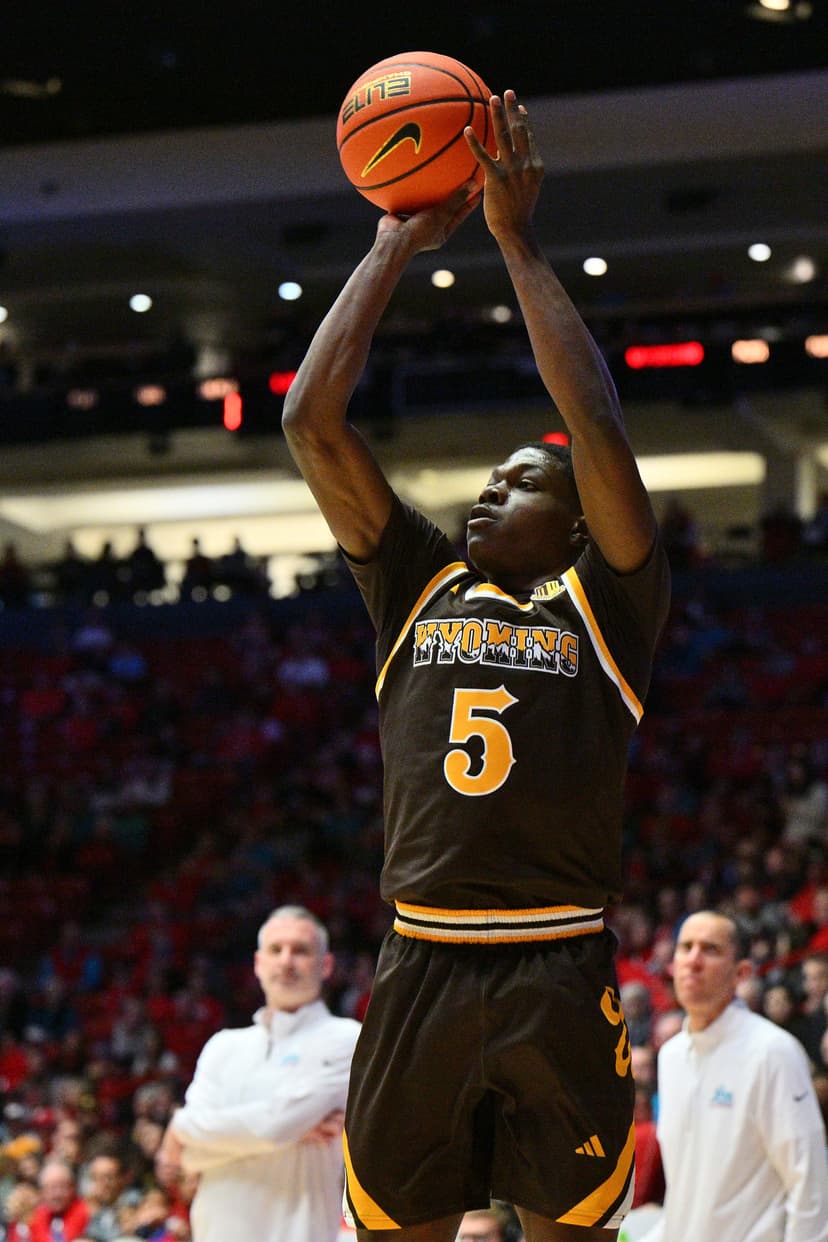 Sundance Wicks Leads Wyoming Basketball into Las Vegas